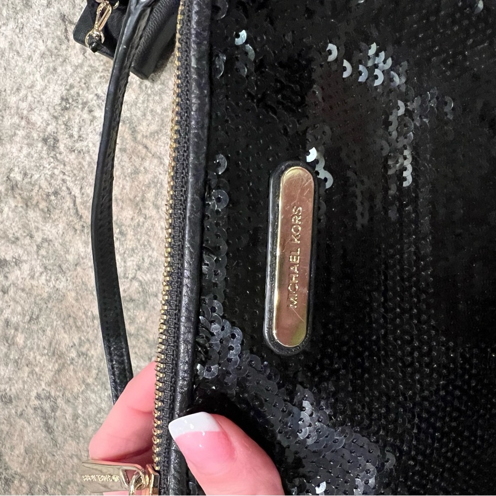 Michael Kors - Black Sequin Wallet Wristlet